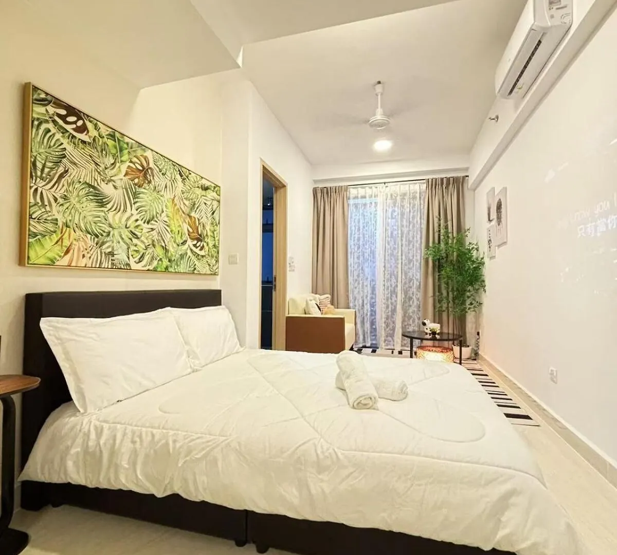 Premium Cozy Suite Rooftop Pool Klcc-1080Hd Movie location